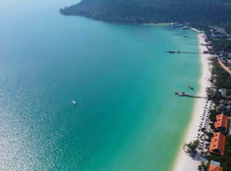 hotel property beach resort for rent in Sok San Beach in Koh Rong in Cambodia