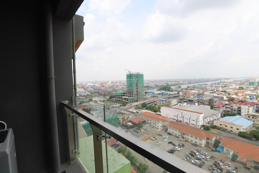 serviced condo for rent in Tonle Bassac in Phnom Penh