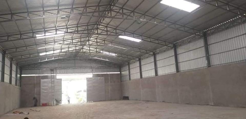 interior of the warehouse for rent in Sen Sok in Phnom Penh