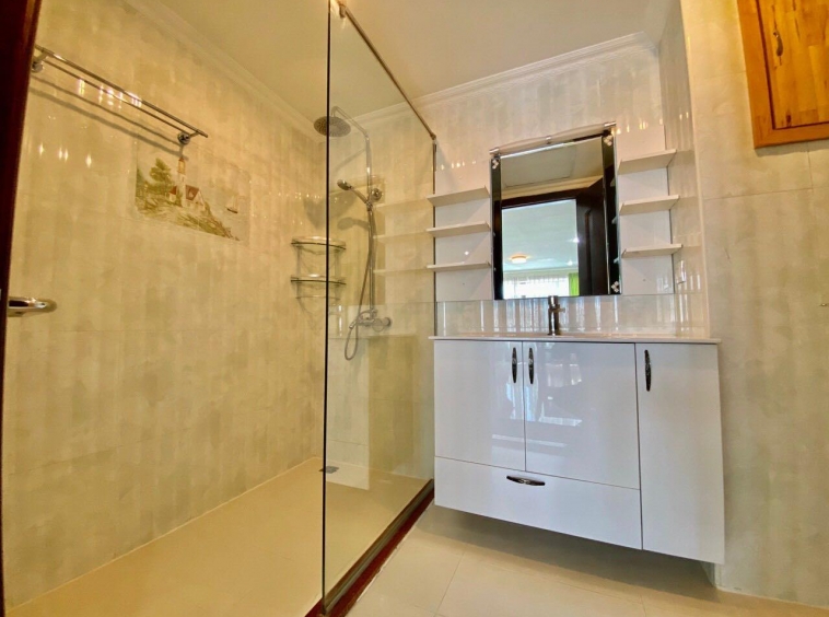2-bedroom luxury spacious serviced apartment for rent in BKK1 in Phnom Penh in Cambodia