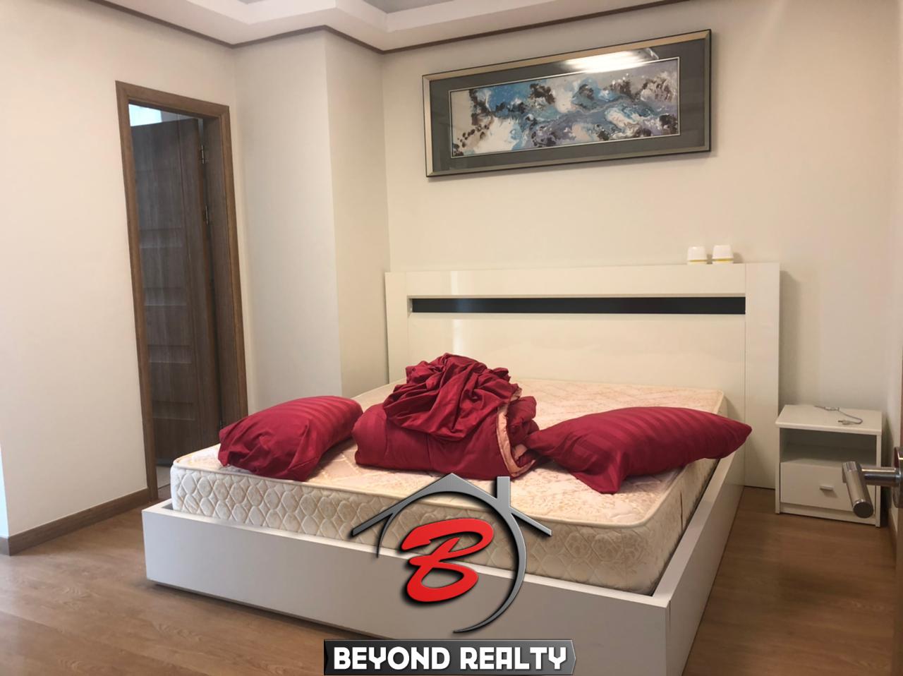 2-bedrooms luxury condo for sale in BKK1 in Phnom Penh resale