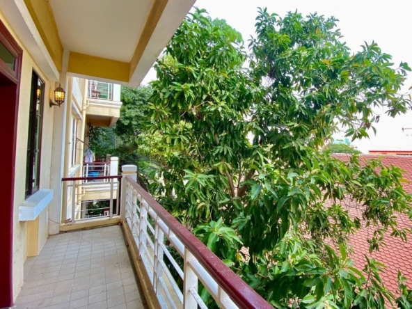 the balcony of the 3-bedroom serviced flat for rent near Wat Phnom in Daun penh in Phnom Penh Cambodia