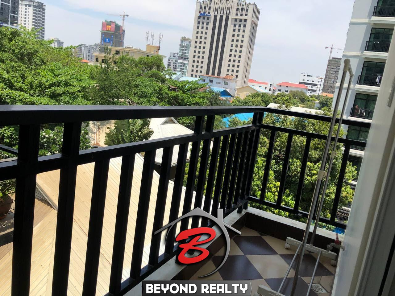 the balcony of the 1br apartment for rent in Tonle Bassac Phnom Penh Cambodia