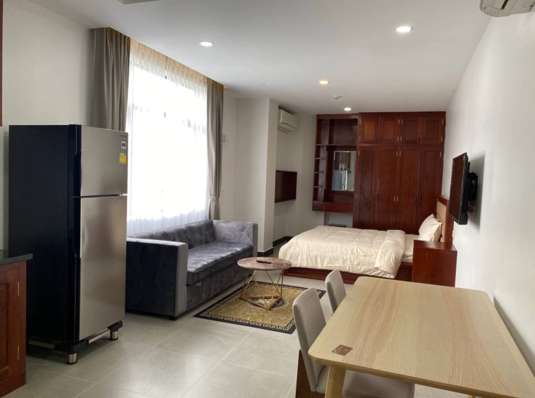 the studio serviced apartment for rent in Tonle Bassac Phnom Penh Cambodia