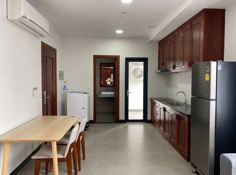 the kitchen of the the studio serviced apartment for rent in Tonle Bassac Phnom Penh Cambodia