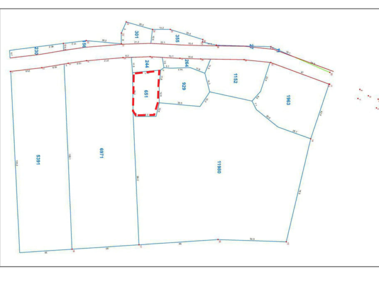 the layout of the 651 sqm plot